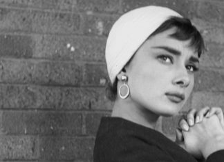 Audrey Hepburn, l’eterna diva dal sofisticato talento Audrey Hepburn - Photo Credits: CameraLook