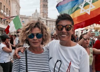 Corsa a Sindaca di Roma: chi è Imma Battaglia? Eva Grimaldi e la moglie Imma Battaglia