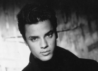 Nick Kamen, morto il cantante e modello: fu icona degli anni ’80