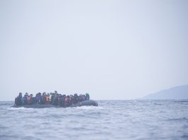 Al largo della Libia continua la strage: 50 migranti morti