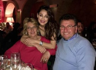 Anna Tatangelo, ecco chi sono i genitori della cantante credit: sologossip.it