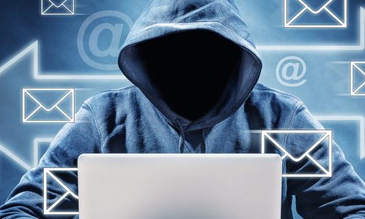 Perché la vera ricchezza oggi è poter comunicare senza che nessuno possa spiare