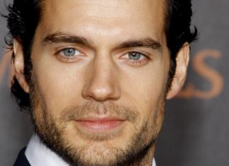Henry Cavill, lo “sfortunato uomo di Hollywood” che non si è mai arreso Henry cavill uomo sfortunato di Hollywood