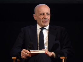 Sallusti, direttore de Il Giornale, si dimette sallusti
