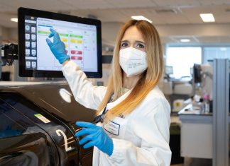 David Di Donatello 2021, a tre professionisti sanitari le targhe David 2021 – Riconoscimento d’onore Silvia Angeletti sarà tra i professionisti sanitari premiati con ila targa David 2021 - Riconoscimento D'Onore - Per gentile concessione di CristIana Caimmi