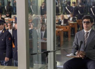 “Il Traditore”, stasera in tv Pierfrancesco Favino è il boss e pentito Tommaso Buscetta Il Traditore, Pierfrancesco Favino è Tommaso Buscetta - Photo Credits Ufficio Stampa Rai