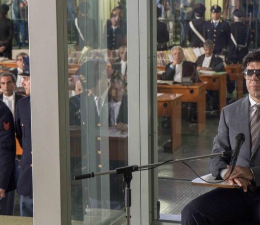 “Il Traditore”, stasera in tv Pierfrancesco Favino è il boss e pentito Tommaso Buscetta Il Traditore, Pierfrancesco Favino è Tommaso Buscetta - Photo Credits Ufficio Stampa Rai