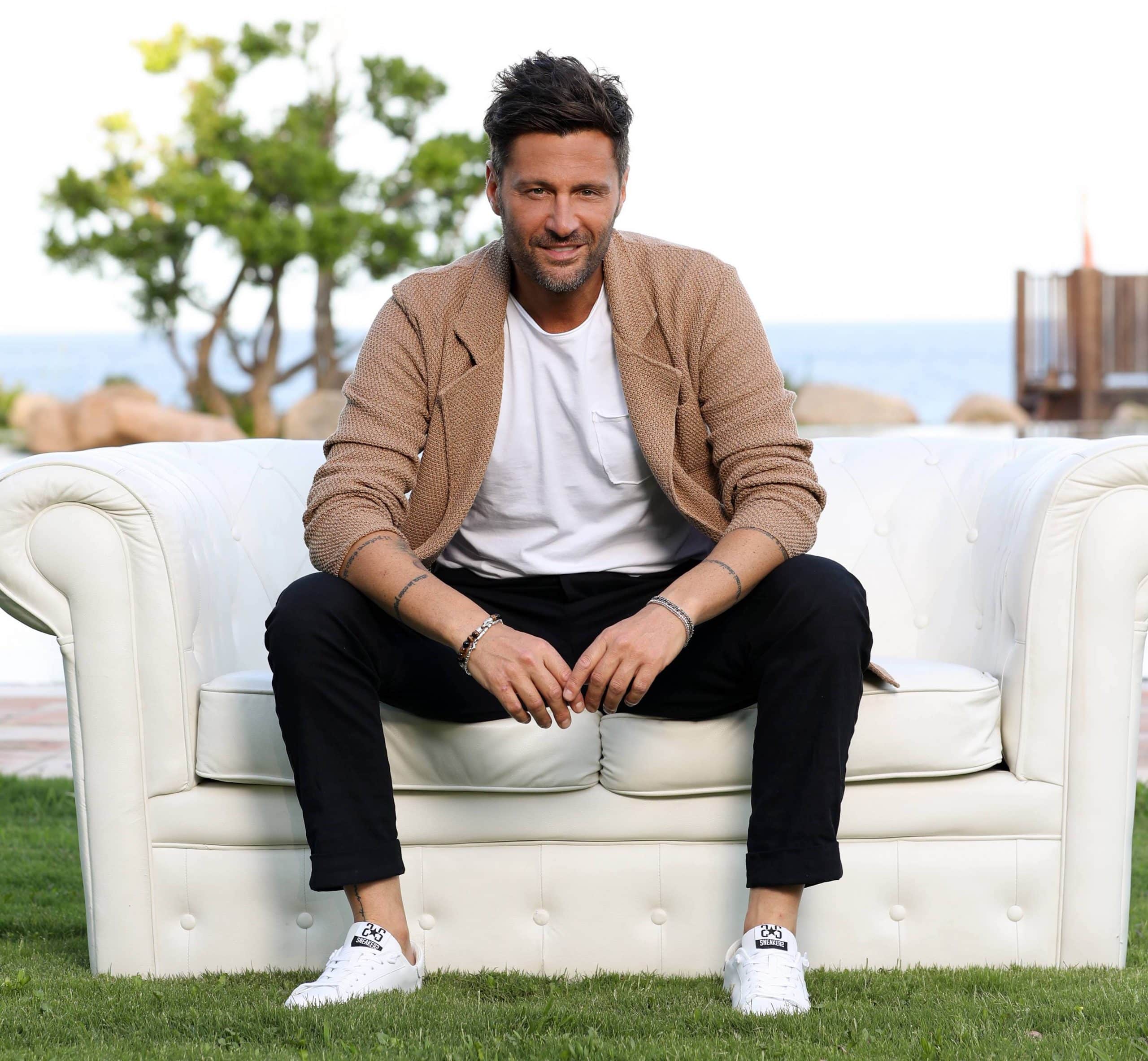 “Temptation Island”, ritorna stasera su Canale 5 “Il viaggio nei sentimenti” con Filippo Bisciglia Filippo Bisciglia ritorna con "Temptation Island" , da stasera su Canale 5