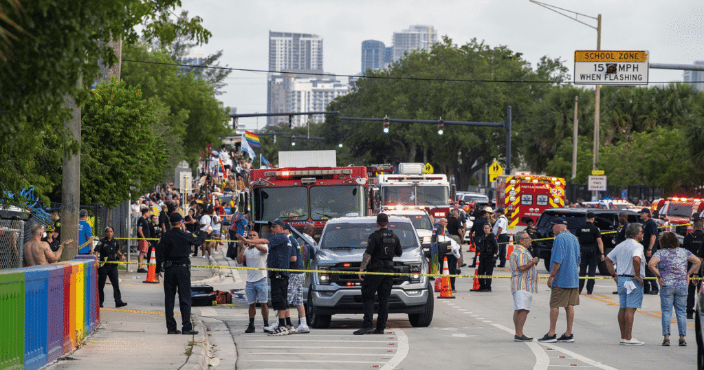 Camion travolge parata Gay Pride in Florida: almeno un morto, diversi feriti