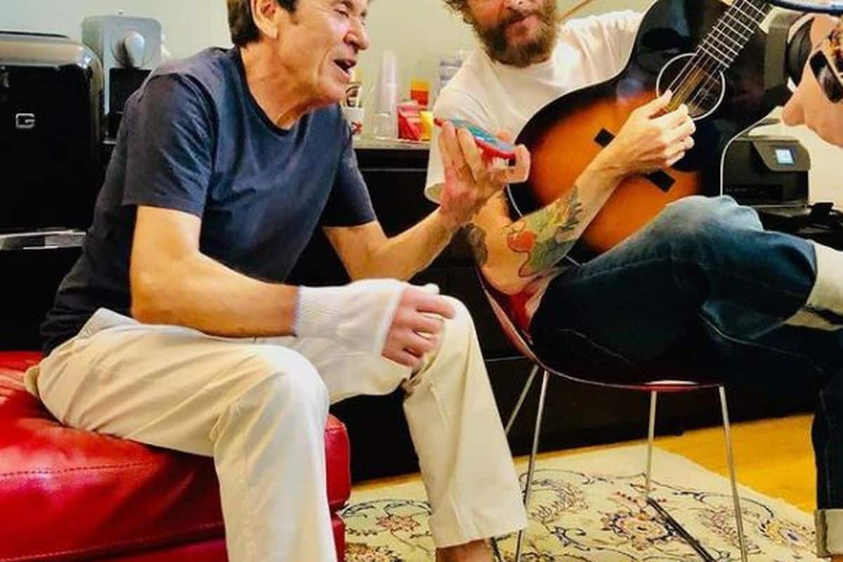 “L’allegria” è il nuovo singolo di Gianni Morandi L'allegria: esce oggi la canzone di Gianni Morandi © soundsblog.it