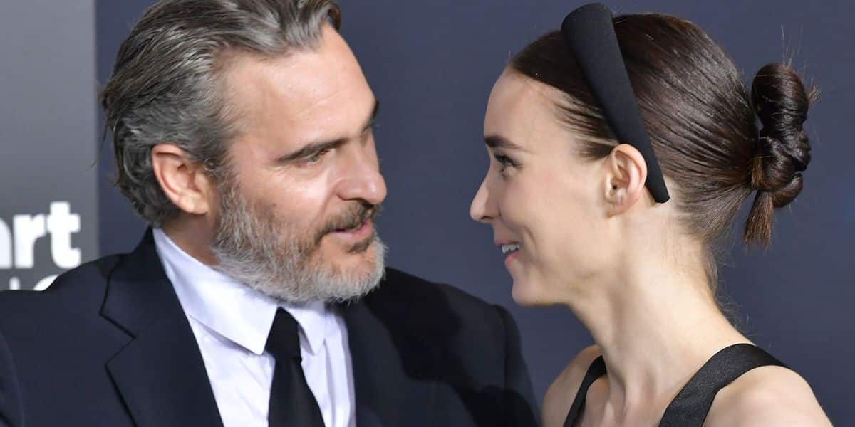 Joaquin Phoenix e Rooney Mara insieme nel nuovo film di Lynne Ramsay rooney-mara-joaquin-phoenix- photo credits cosmopolitan.com