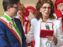 Sophia Loren a Firenze riceve le chiavi della città Sophia loren a Firenze_photocredit:toscana in diretta