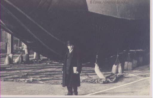 Nella foto il conte Almerigo da Schio e il primo dirigibile Italia  photo credit: aerostati.it