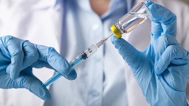 Stop Astrazeneca, l’Aifa ha approvato la vaccinazione eterologa