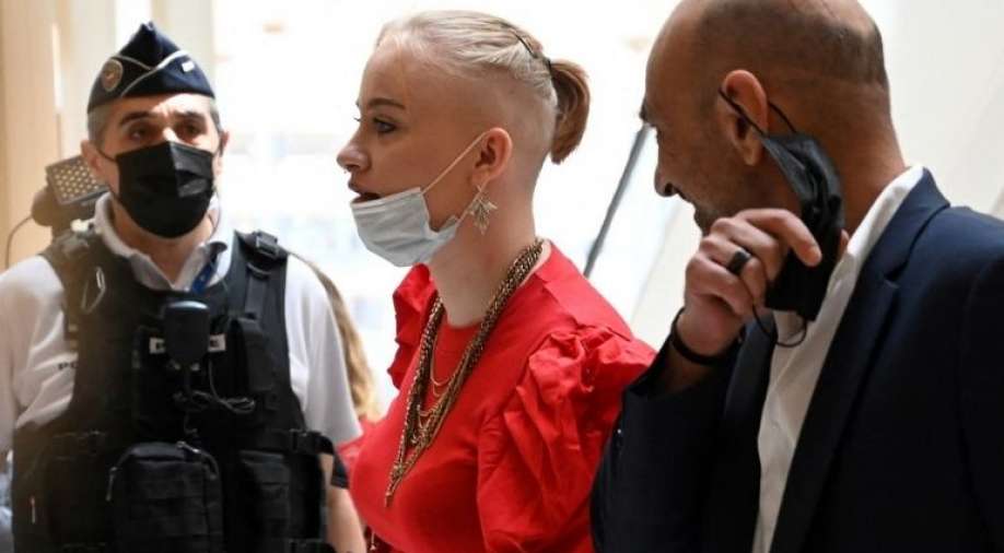 Mila, minacciata per aver insultato l’Islam: 11 persone condannate Mila Islam