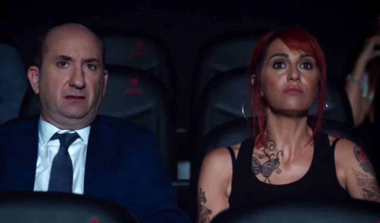 “Come un gatto il tangenziale – Ritorno a Coccia di Morto”: trama e trailer della nuova uscita estiva con Paola Cortellesi e Antonio Albanese "Come un gatto in tangenziale - Ritorno a Coccia di Morto" - photo Credits: YouMovies.it