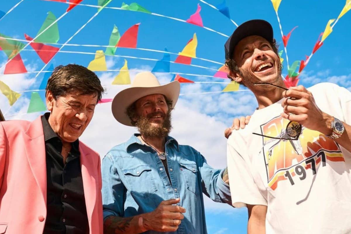 “L’Allegria” di Gianni Morandi in un video con Valentino Rossi e Jovanotti