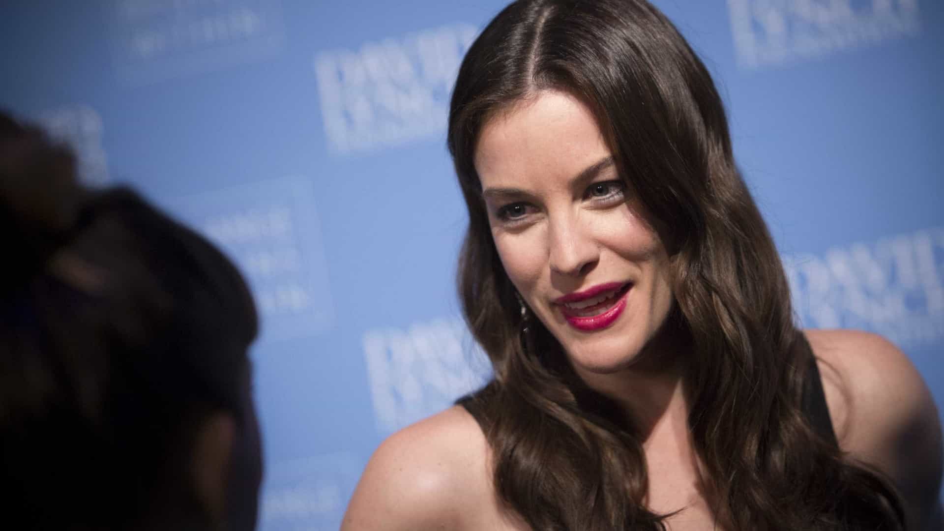 Liv Tyler: un’adolescenza difficile, il padre Rockstar e il cinema come rivelazione naom_54e19cc8bc3b0- credits: noticiasaominuto