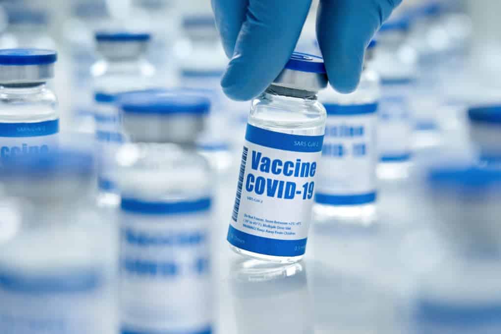 Vaccinata con 4 dosi: muore anziana ricoverata per ictus