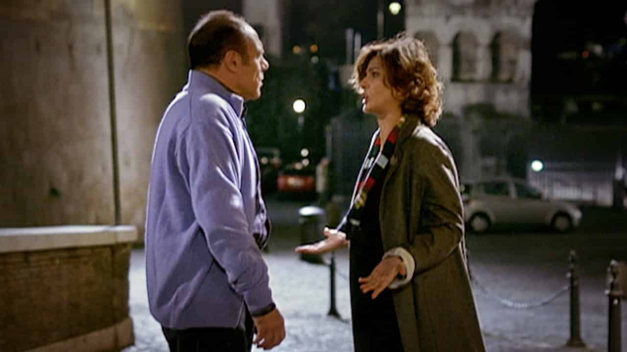 “L’amore è eterno finché dura”: stasera in TV Carlo Verdone sfida Cupido "L'amore è eterno finché dura" - Photo Credits: Nel delirio non ero mai sola