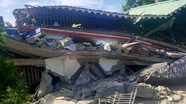Terremoto ad Haiti: morti e distruzione, almeno 304 vittime