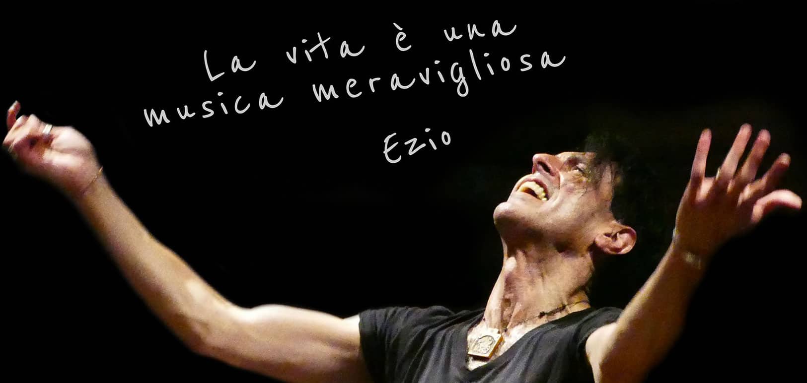 “Ezio Bosso, le cose che restano” il trailer del film fuori concorso a Venezia78 "Ezio Bosso, le cose che restano" il film sarà presentato alla 78esima edizione della Mostra Del Cinema di Venezia