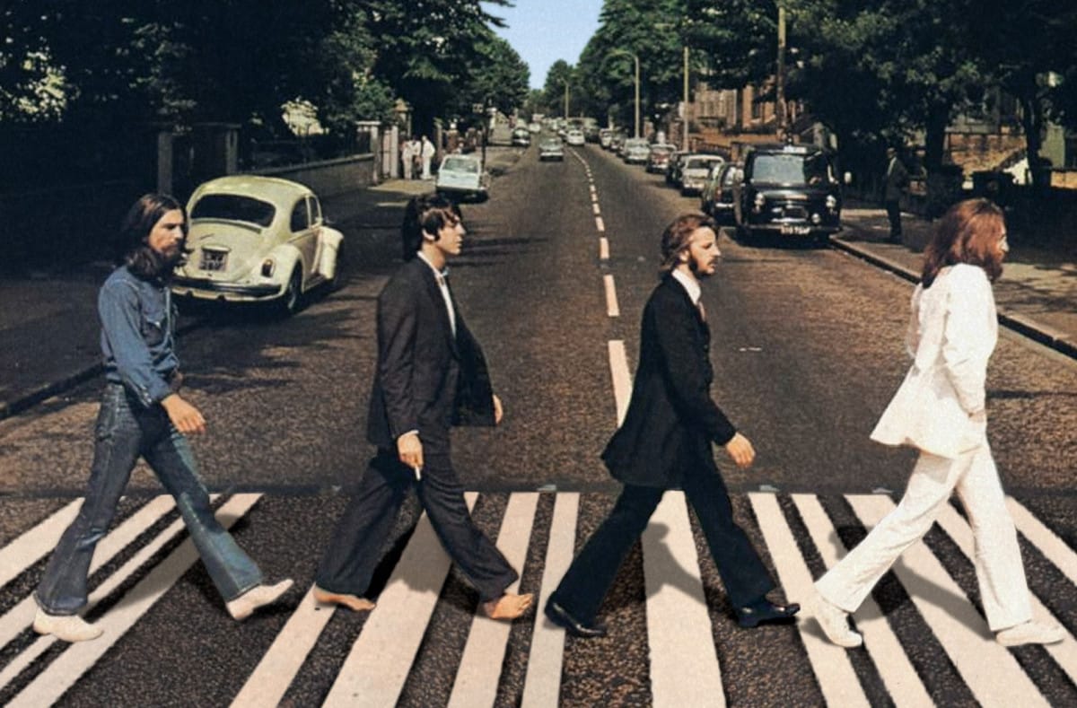 Beatles, 8 Agosto 1969: 50 anni fa veniva scattata l’iconica foto sulle strisce di Abbey Road beatles-abbey-road sensidelviaggio.it
