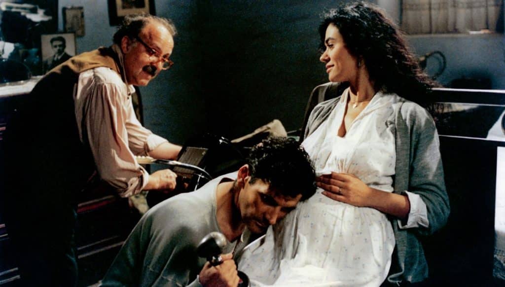 Massimo Troisi e Maria Grazia Cucinotta - Photo Crédits: Giornale di Brescia