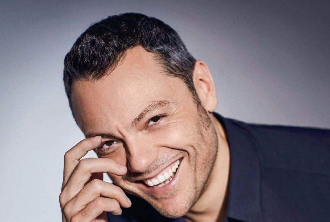 Tiziano Ferro, omaggio a Mango con “Bella d’estate” Tiziano Ferro - Photo Credits ContoCorrenteOnline