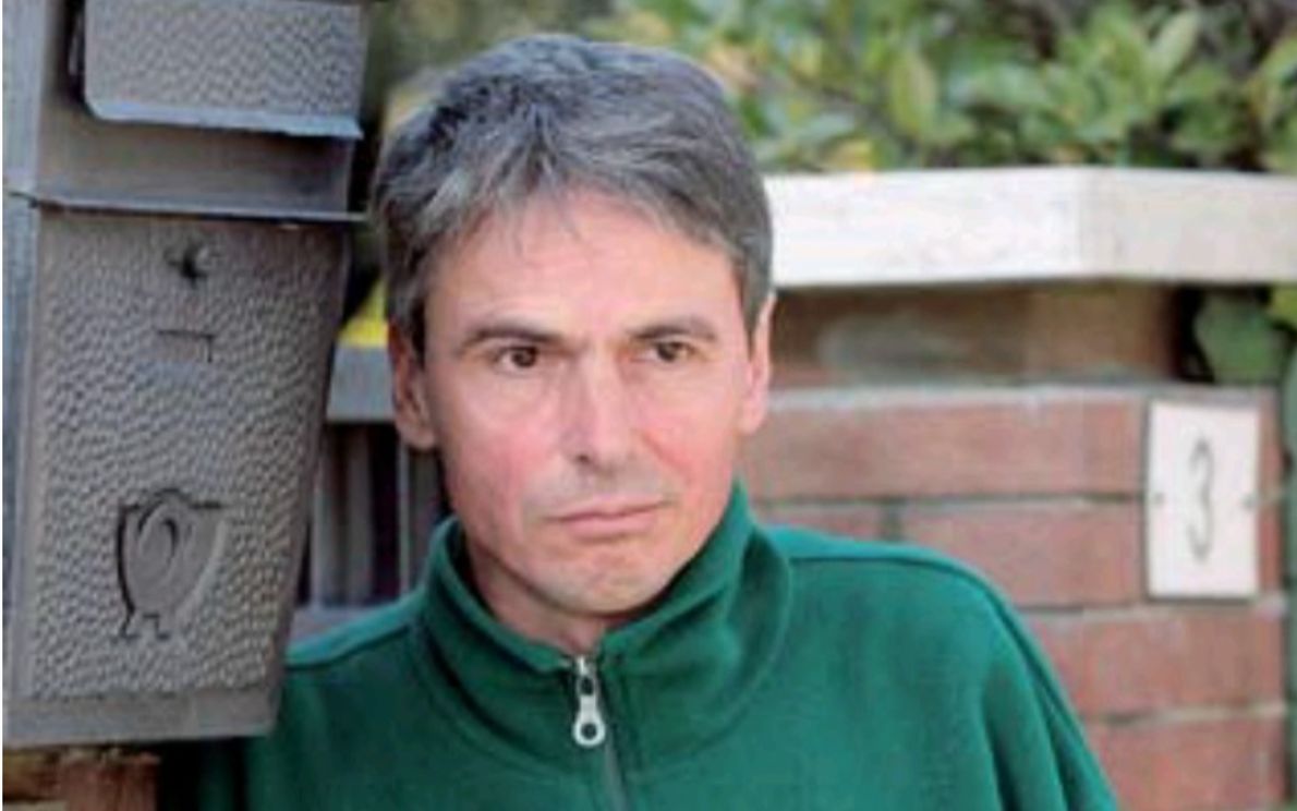 Ludwig: l’omicida Abel trovato in casa privo di sensi, ora è in coma