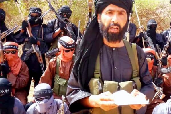 Emmanuel Macron annuncia: “Ucciso il capo dell’Isis nel Grande Sahara”