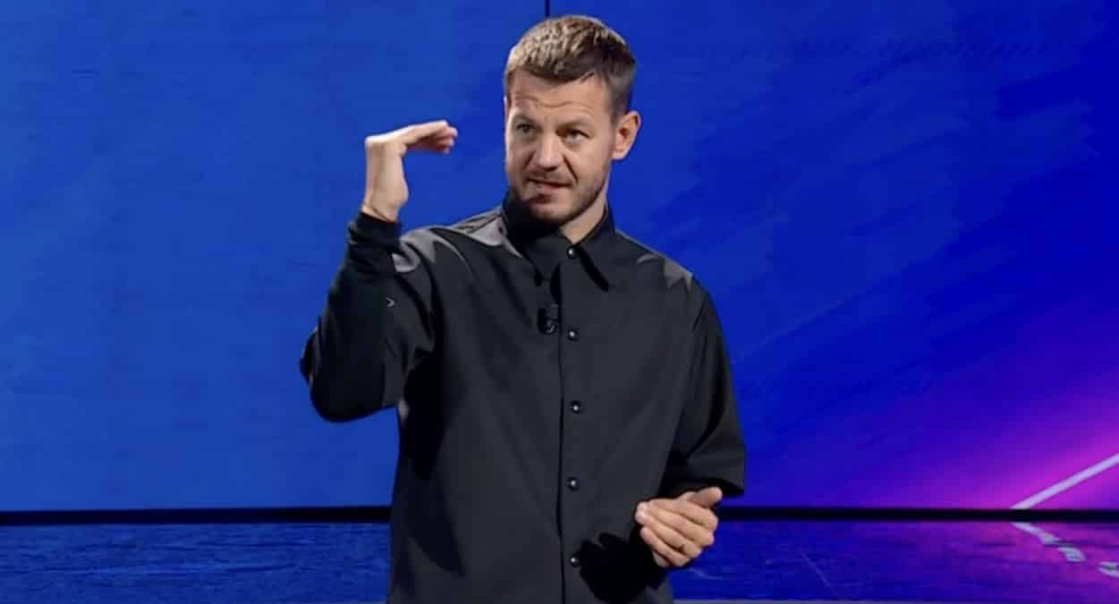 Cattelan, parte la nuova avventura in Rai con il suo show “Da grande”