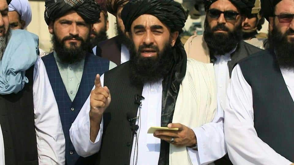 Afghanistan, il portavoce dei talebani Zabiullah Mujahid: “Chiediamo all’Italia di riconoscerci, la Cina ci finanzierà”