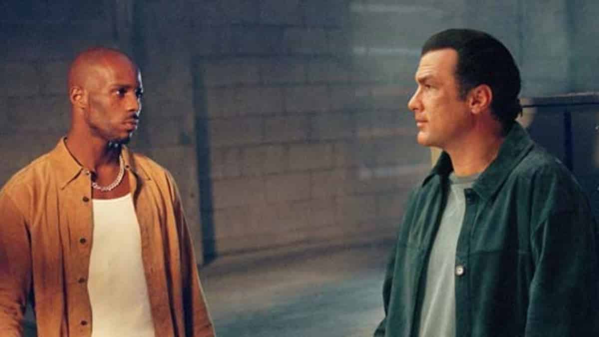 “Ferite mortali”, stasera in tv il film poliziesco con Steven Seagal "Ferite mortali", stasera in tv il film poliziesco con Steven Seagal – Photo Credits © sololibri.net