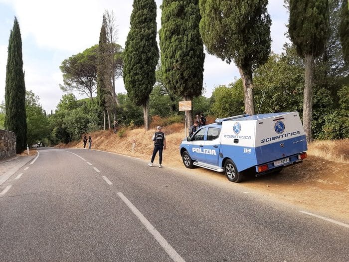 Sopralluogo della Scientifica nel covo del Mostro di Firenze