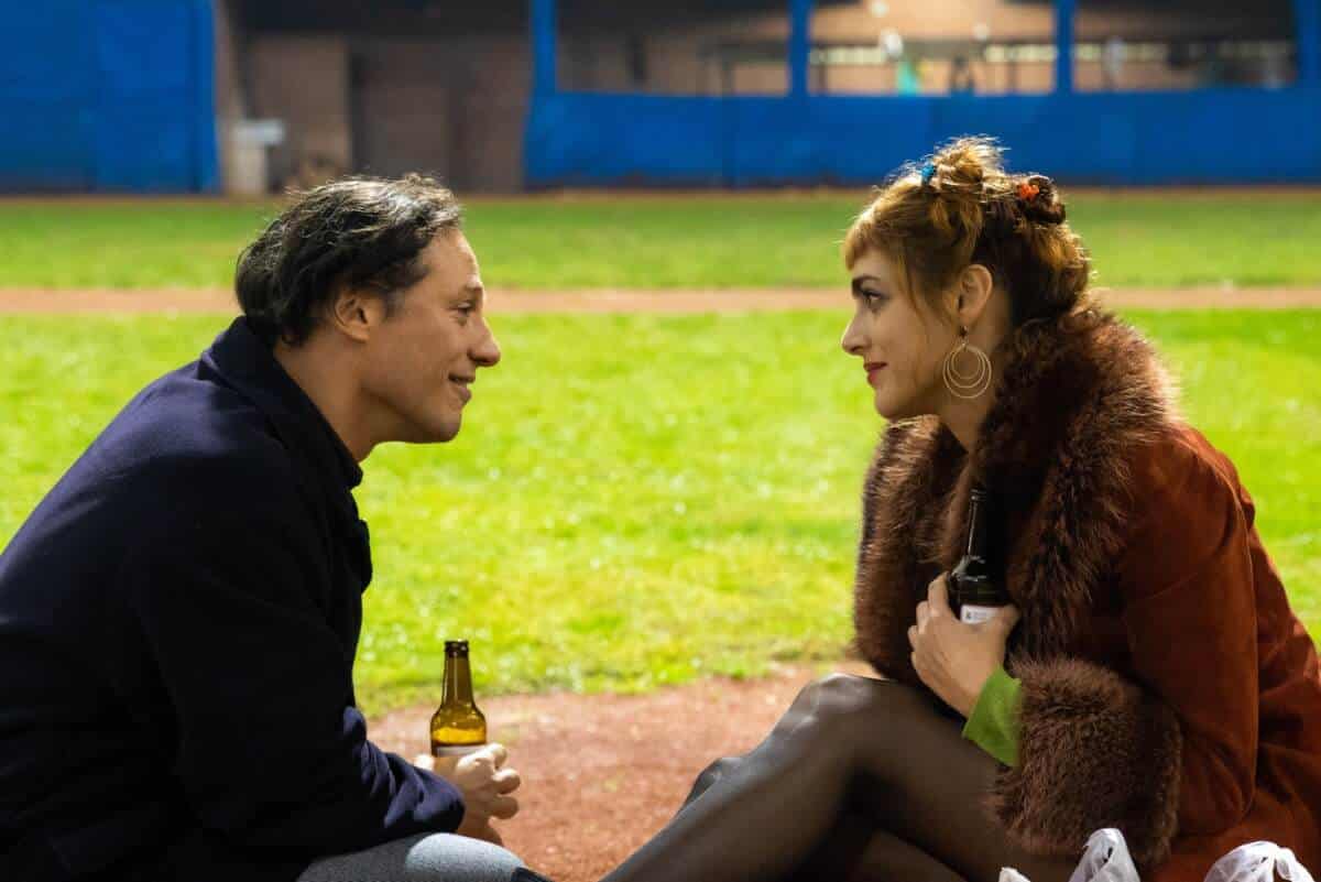 Da oggi al cinema, “Marilyn ha gli occhi neri” con Miriam Leone e Accorsi foto-marilyn-ha-gli-occhi-neri-1-1200x801Lapresse