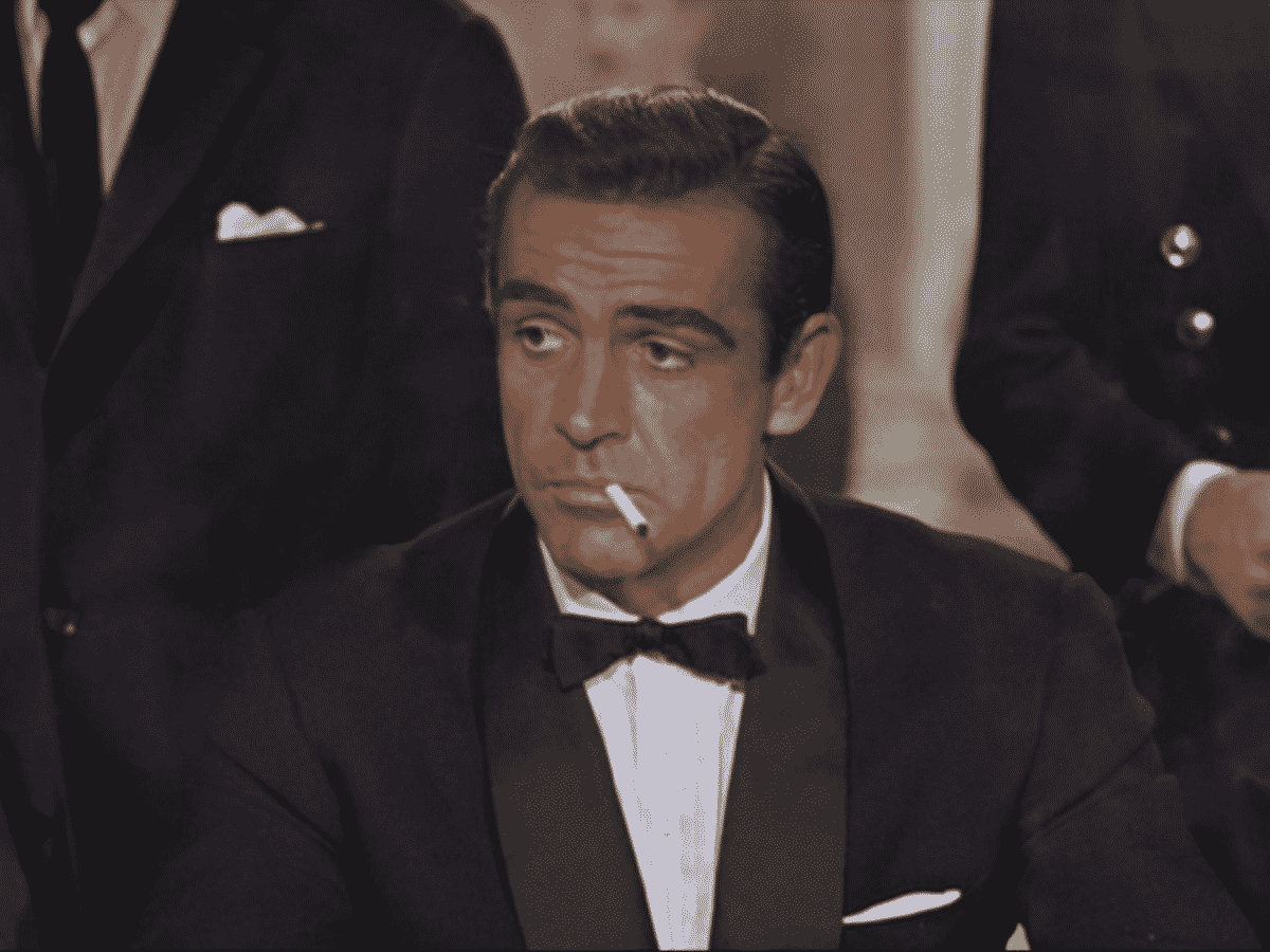 “Agente 007 – Licenza di uccidere”, stasera in tv il primo capitolo della saga su James Bond "Agente 007 - Licenza di uccidere", stasera in tv il primo capitolo della saga su James Bond– Photo Credits © madmass.it