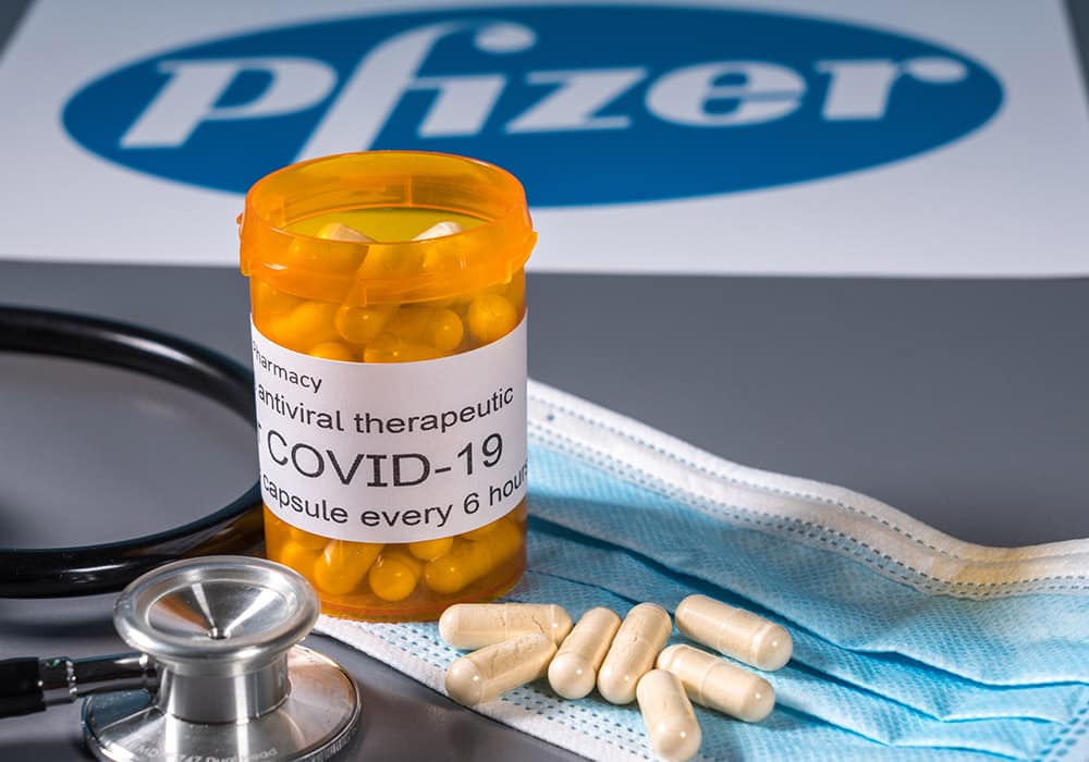Covid, al via al test per l’antivirale Pfizer ai primi segni di malattia