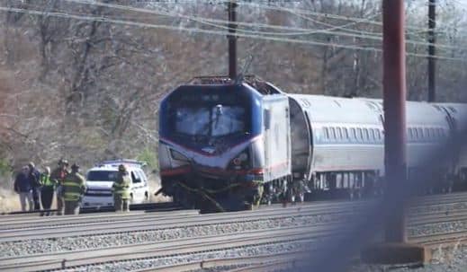 Grave incidente in USA: deraglia il treno Chicago-Seattle, tre le vittime