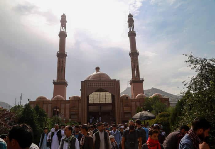 Kabul, attacco in moschea ai funerali della madre del portavoce dei talebani