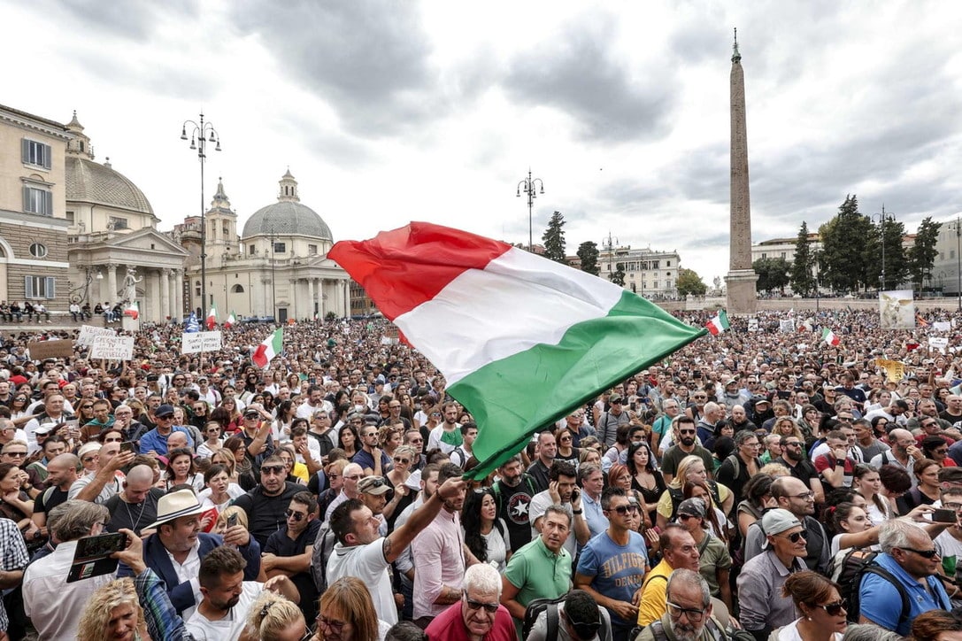 Stop ai cortei “No Green Pass”, il Governo vuole impedire nuove violenze