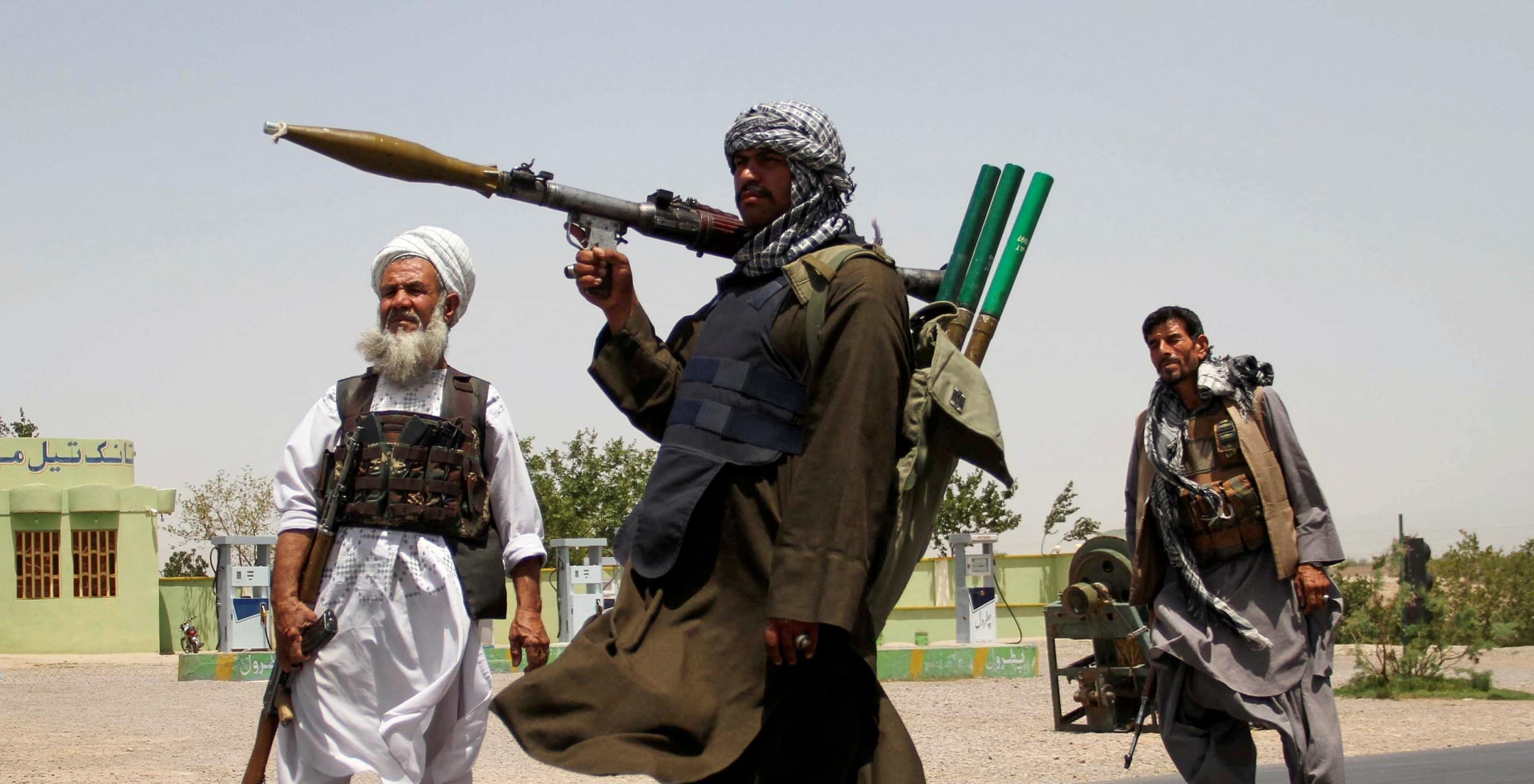 Afghanistan, una docente chiede aiuto via Messenger: “Portatemi via da qui”
