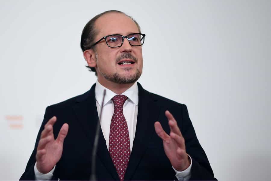 L’Austria fa paura: impennata di contagi e lockdown ai non vaccinati