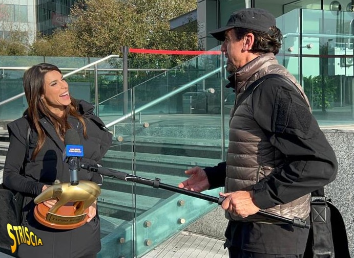 Stasera a “Striscia La Notizia” il “Tapiro d’oro” ad Elisabetta Canalis