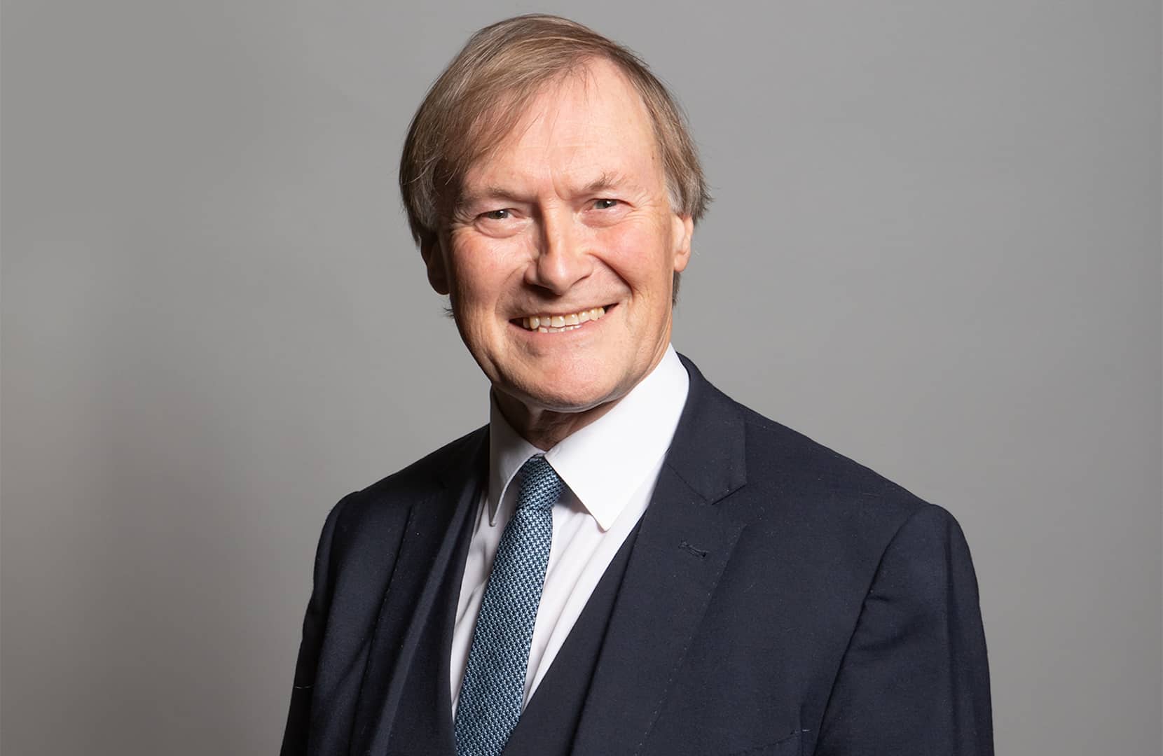 David Amess accoltellato: convalidato il fermo per terrorismo ad Ali Harbi Ali