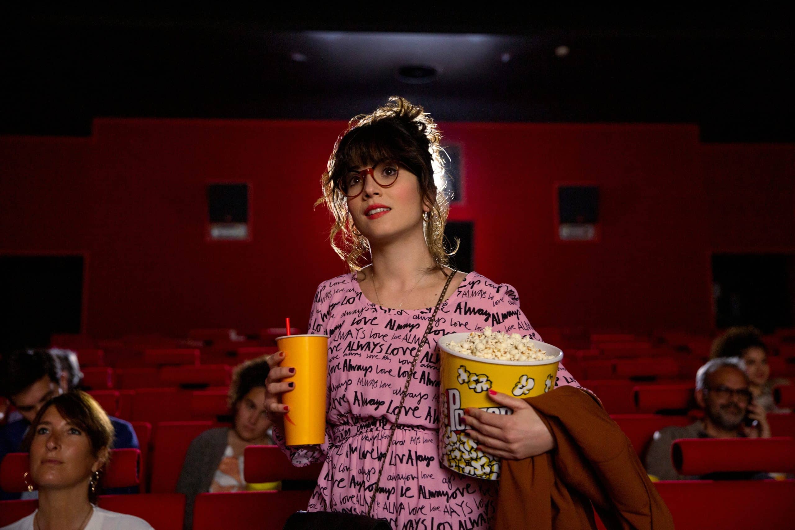 “Guida Astrologica Per Cuori Infranti”, disponibile il trailer della serie Netflix Guida Astrologica Per Cuori Infranti, disponibile il trailer della serie Netflix - Photo Credits © Lucia Uorio / NETFLIX 2021