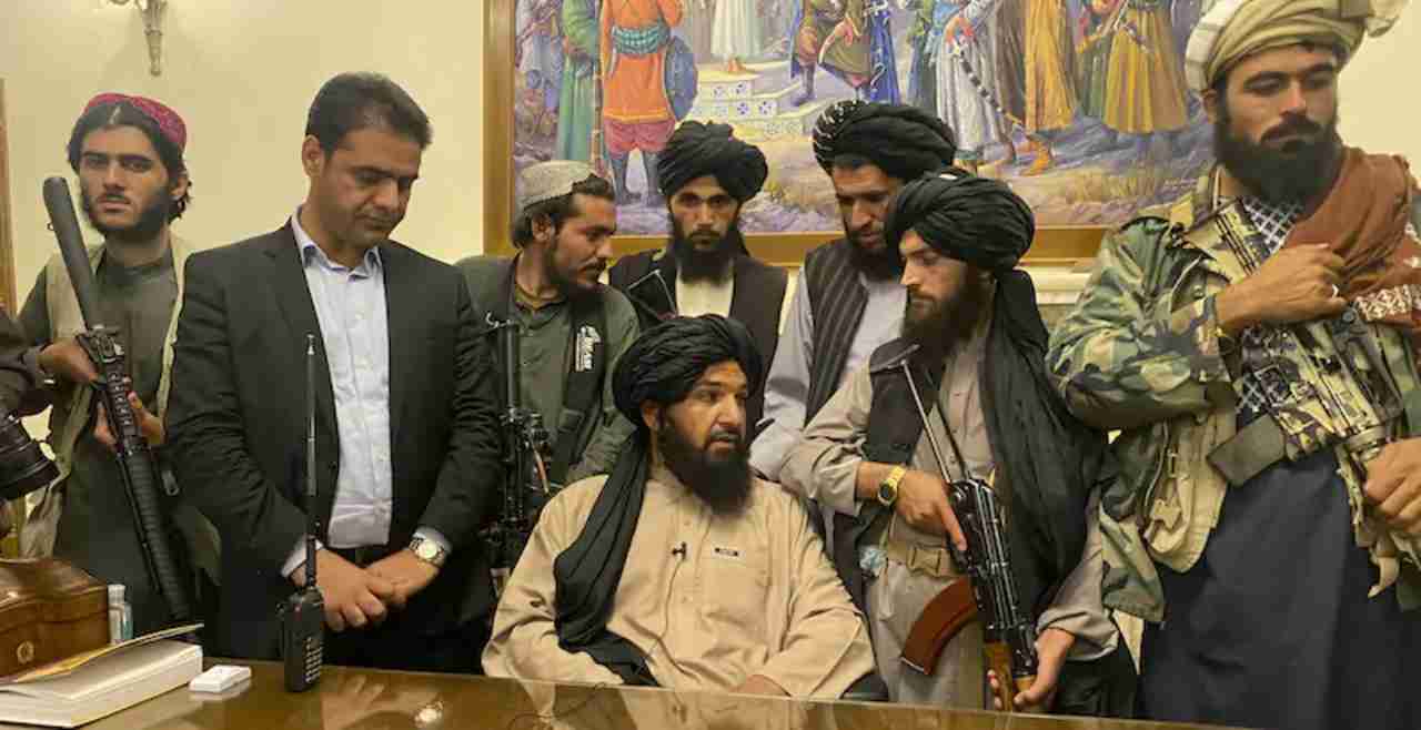 Talebani agli Usa: l’Afghanistan non sarà una base per terroristi