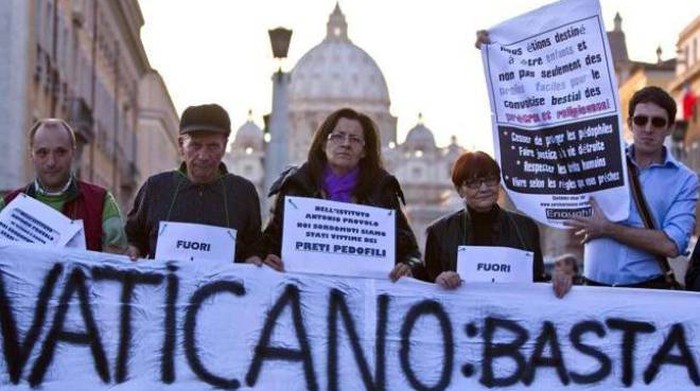 Preti pedofili, in Francia 330mila vittime in 70 anni