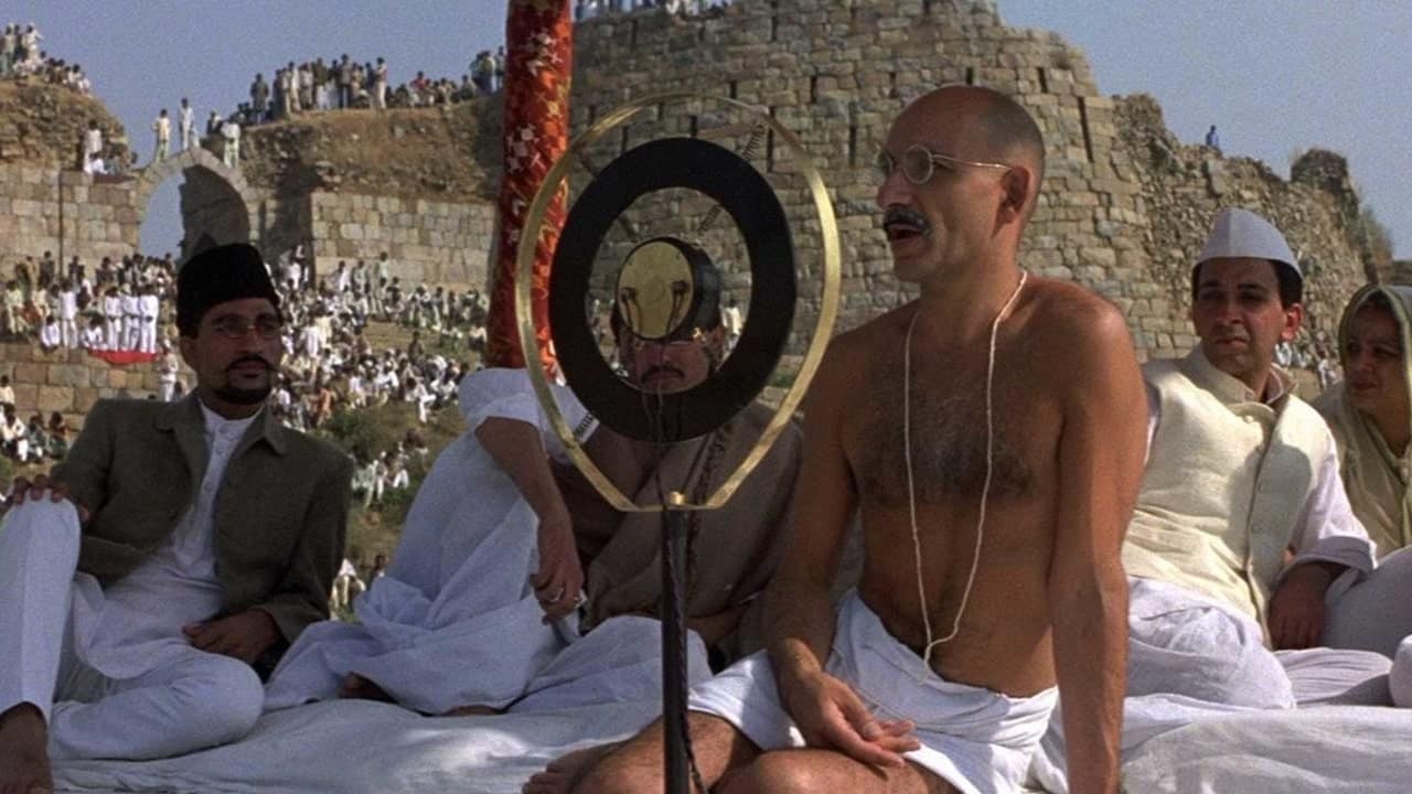 “Gandhi”, la vittoria agli Oscar di Attenborough e la sconfitta di “E.T.”