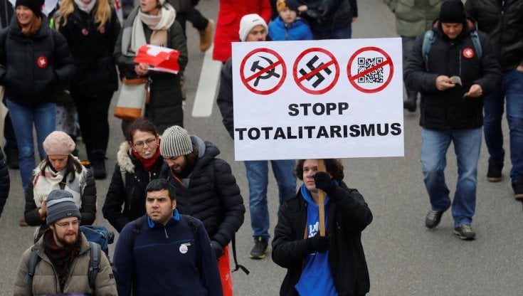 Svizzera favorevole a Green pass, vince il sì al referendum